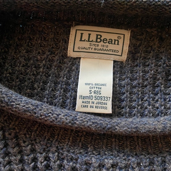 L.L. Bean Men's Charcoal Crewneck Sweater - Picture 2 of 4